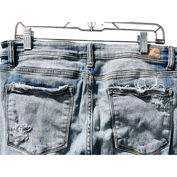 Judy Blue Boyfriend Distressed Paint Speckled Denim Blue Jeans Size 32 Cotton - Picture 7 of 7
